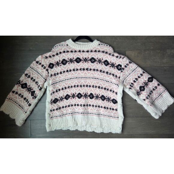 Zara Sweaters - Zara Cream and Black Patterned Sweater